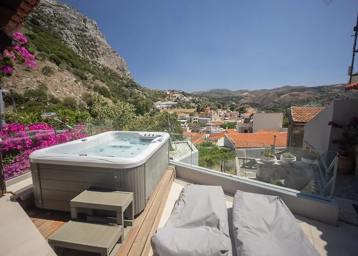 Domus Polymnia, Hospitality At Its Best!