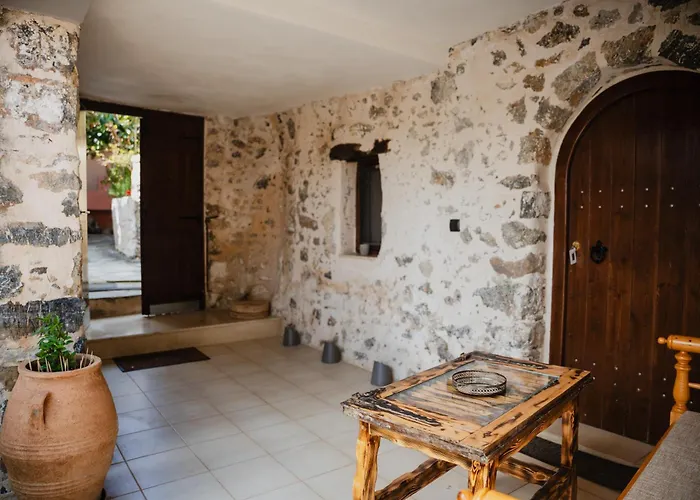 Domus Polymnia, Hospitality At Its Best!