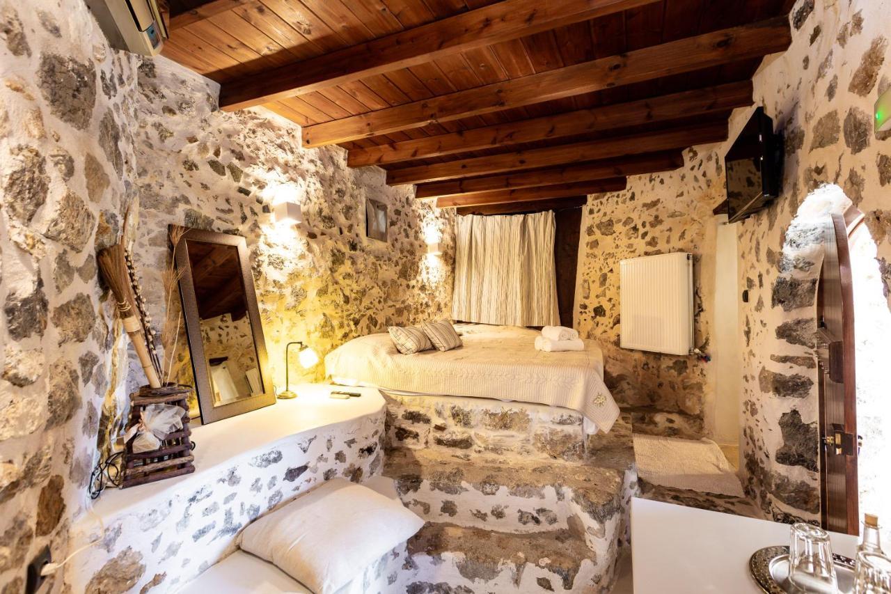 Domus Polymnia, Hospitality At Its Best! Spílion