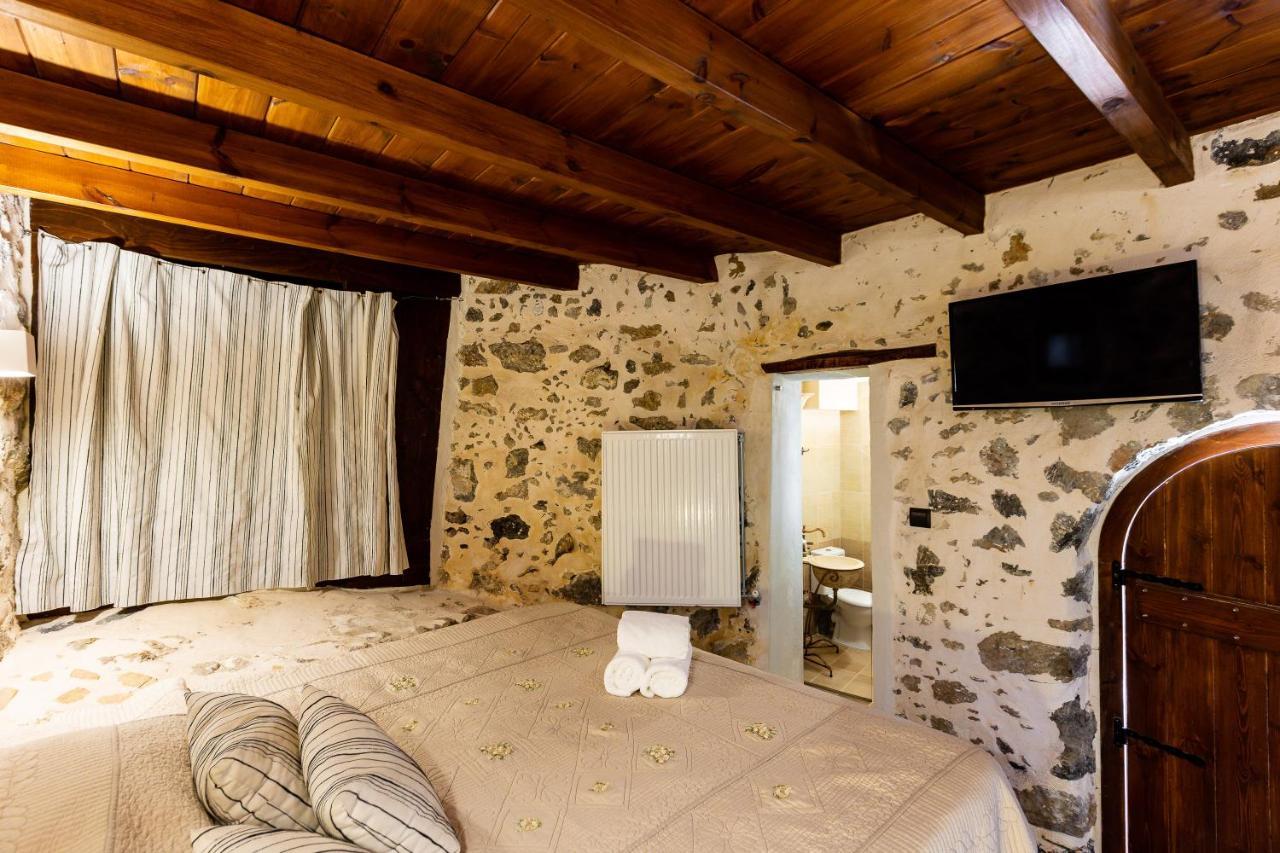 Domus Polymnia, Hospitality At Its Best! Spílion