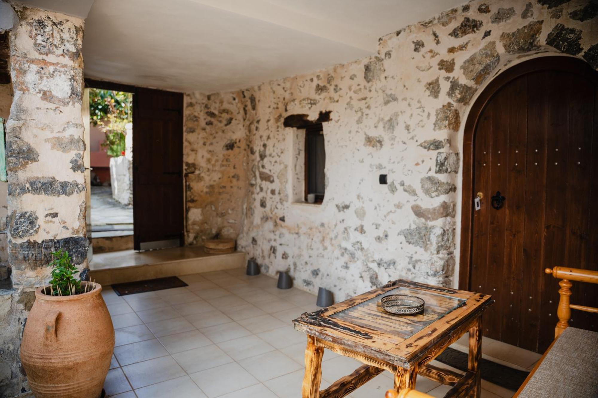 Apartment Domus Polymnia, Hospitality At Its Best! *